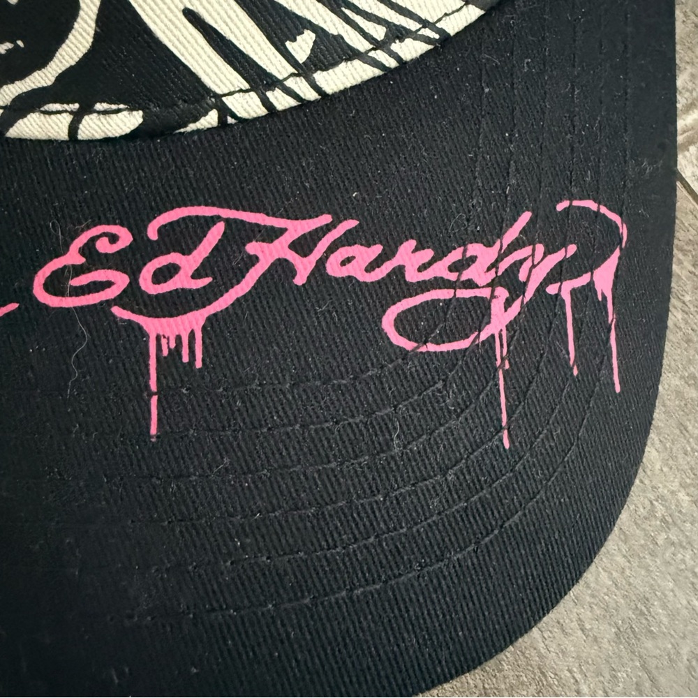 Ed Hardy Tiger Hat Trucker Baseball Cap Black Cream Pink Adjustable One‎ Size - Picture 2 of 8